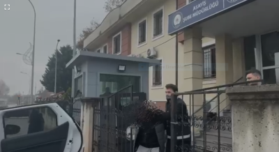 Polis Hırsızlık Şüphelisini Kıskıvrak Yakaladı